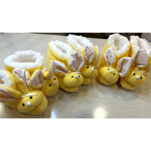 Spring Baby Rabbit Booties (yellow) - 0-3mo - NWT - Picture 4 of 4